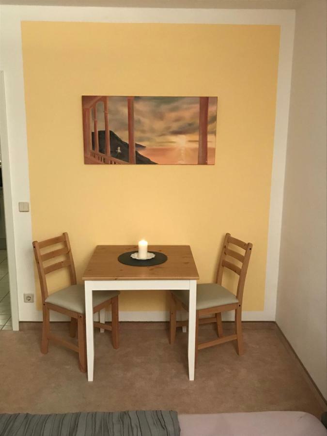Kleine Wohnung Im Gruenen دريسدن المظهر الخارجي الصورة